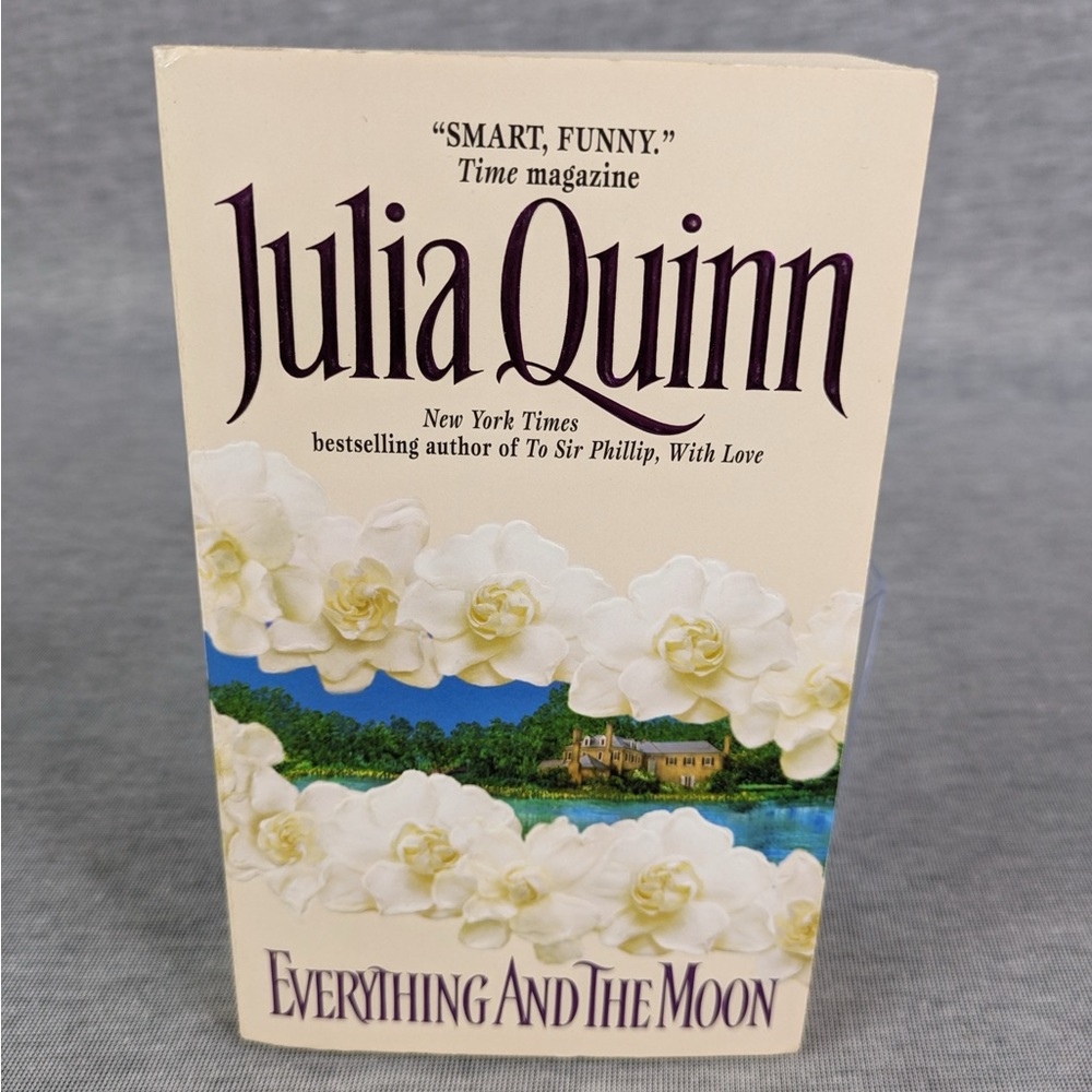 Julia Quinn:Everything & the Moon-The Lyndon Sisters Book #1 (Paperback)